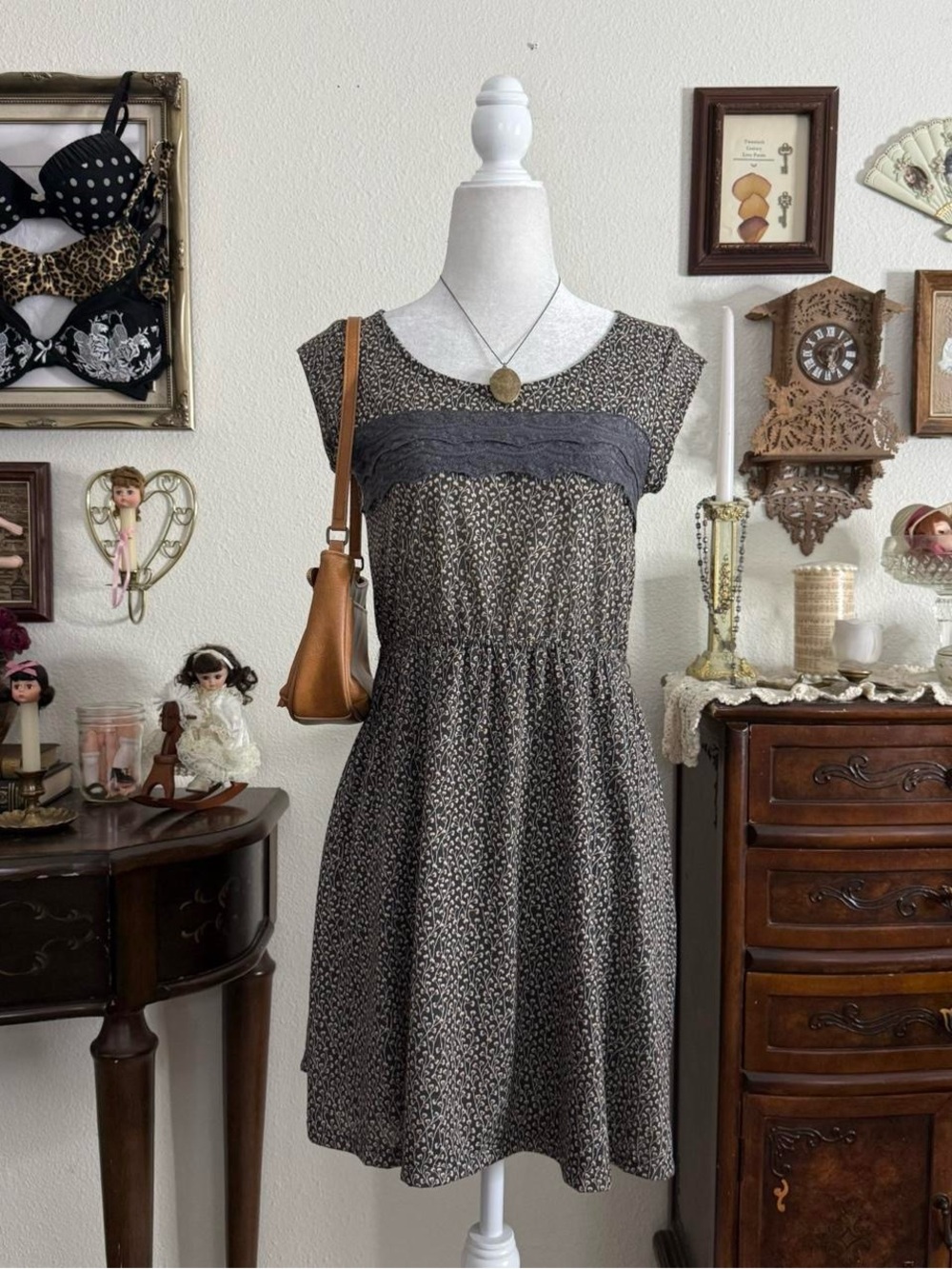 Dainty twee whimsical fairy grunge indie girl floral babydoll dress w lace detai